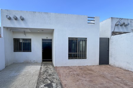 Casa en renta americas II de una planta amueblada y equipada